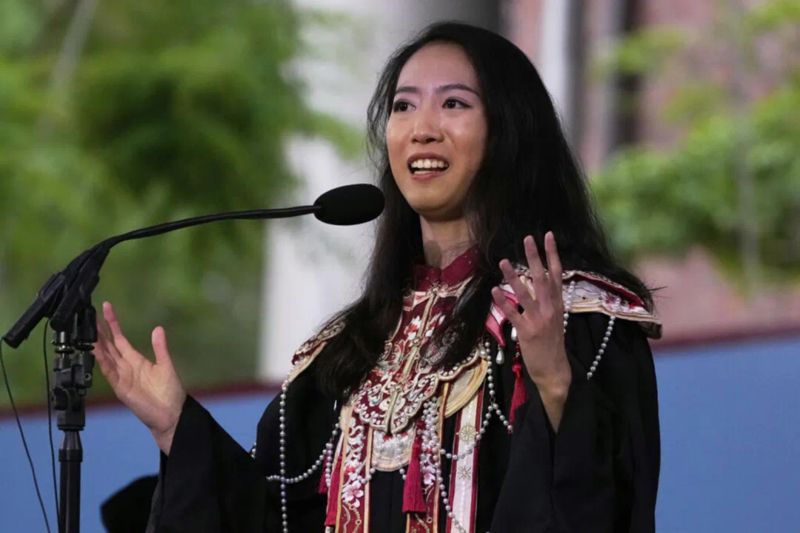 江玉蓉,青岛姑娘,是哈佛2025届的硕士毕业生,来自国际发展学院 江玉蓉,青岛姑娘,是哈佛2025届的硕士毕业生,来自国际发展学院